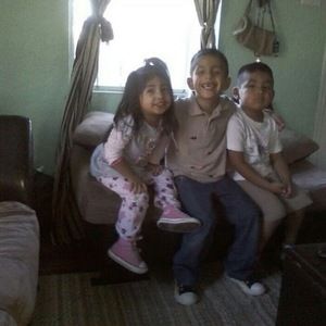 Meet your Posher, Hector martinez